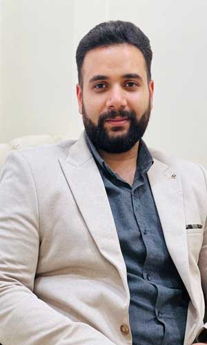 دکتر سید امیرحسین موسوی